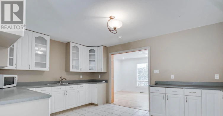A-2551 Innes Avenue, Ottawa, ON, K1B 3K1 - 12