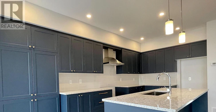 912 Brian Good Avenue, Ottawa, ON, K4M 0N7 - 9