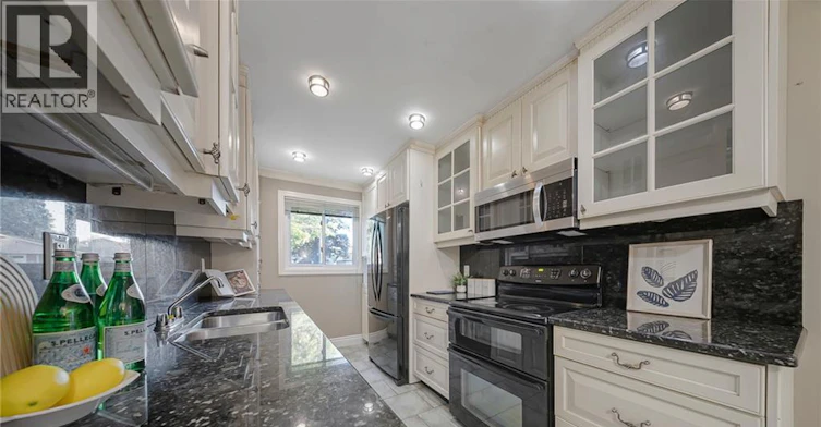124 Dunsmere Drive, Kitchener, ON, N2E 1V7 - 16