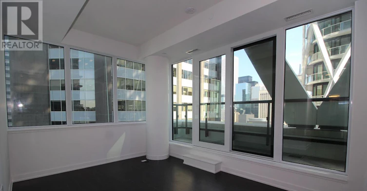 1204-238 Simcoe Street, Toronto, ON, M5T 0E2 - 4
