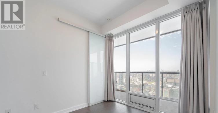 3201-488 University Avenue, Toronto, ON, M5G 0C1 - 11