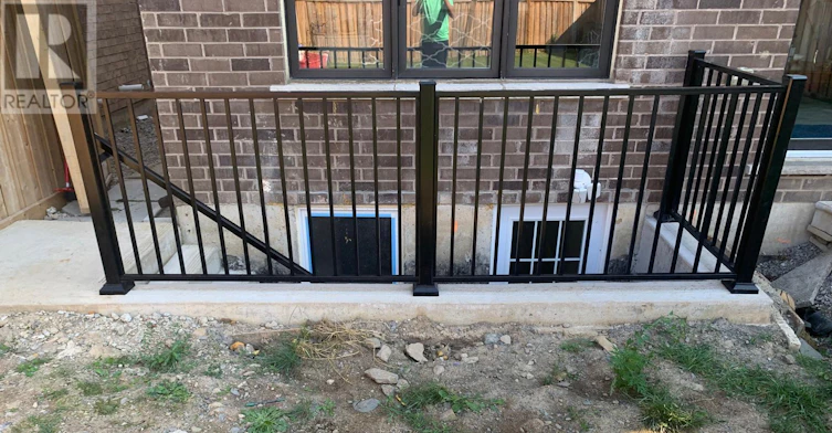 328 Bedrock Drive, Hamilton, ON, L8J 0M3 - 3