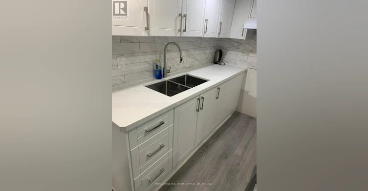 328 Bedrock Drive, Hamilton, ON, L8J 0M3 - 11