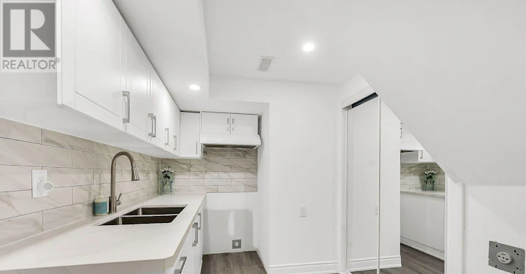 328 Bedrock Drive, Hamilton, ON, L8J 0M3 - 6