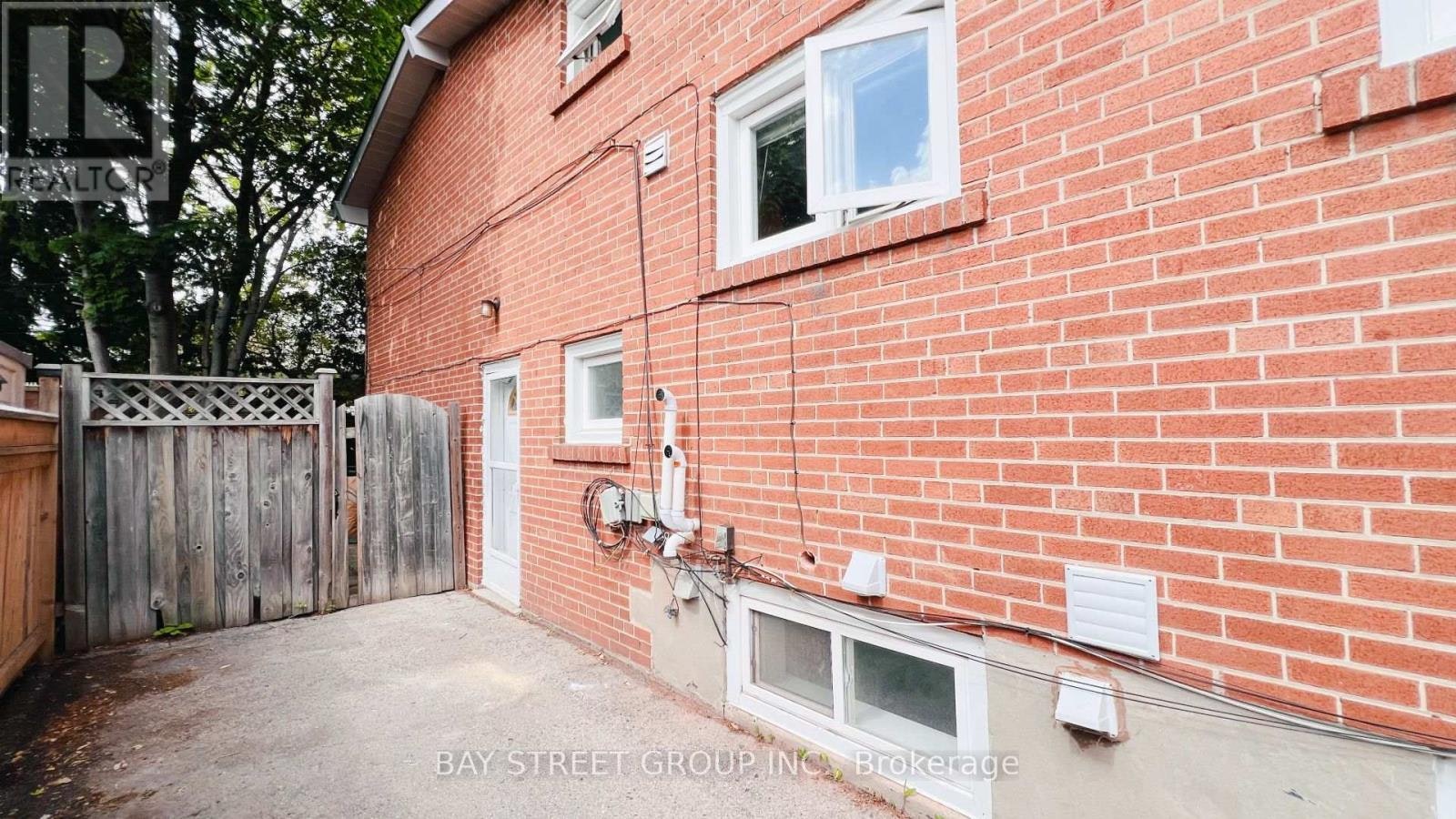 GROUND & LOWER-147 Roywood Drive, Toronto, ON, M3A 2E3 - 4