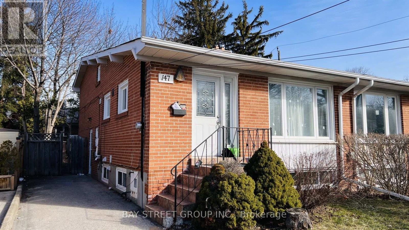GROUND & LOWER-147 Roywood Drive, Toronto, ON, M3A 2E3 - 3
