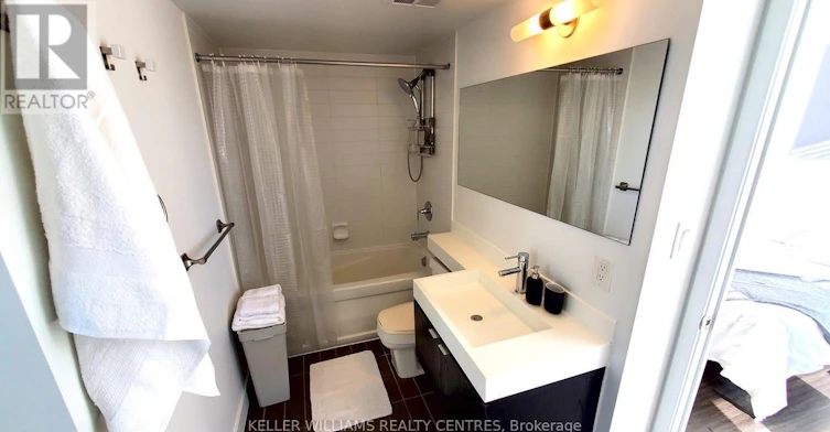 1220-4 K Spadina Avenue E, Toronto, ON, M5V 3Y9 - 6