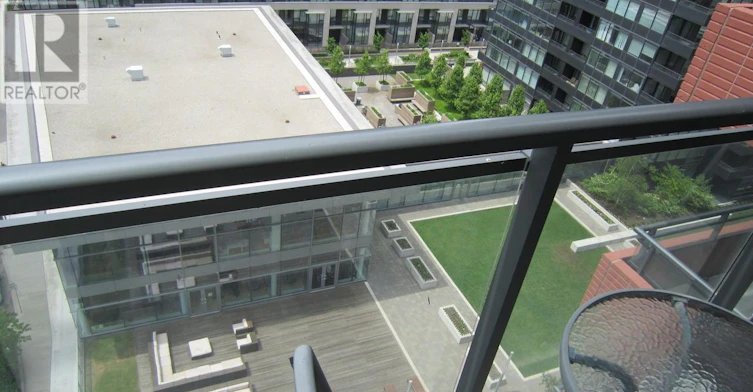 1220-4 K Spadina Avenue E, Toronto, ON, M5V 3Y9 - 12