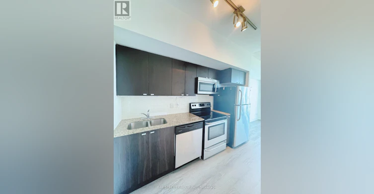 1008-105 The Queensway, Toronto, ON, M6S 2A2 - 6