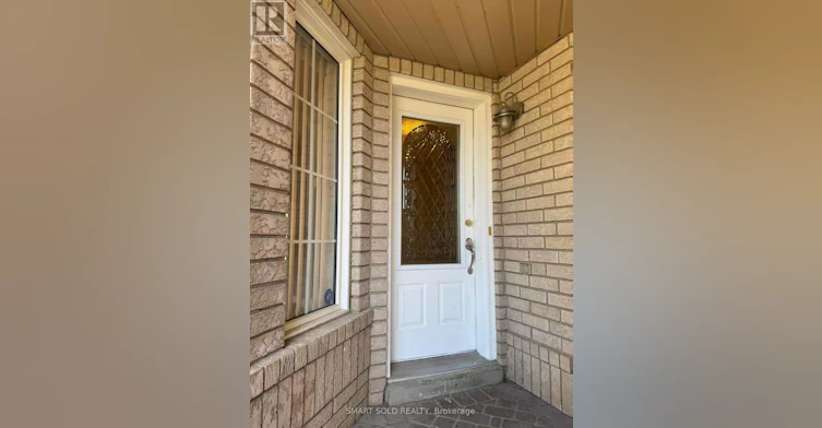 7267 Aldercrest Drive, Mississauga, ON, L5N 7N8 - 4