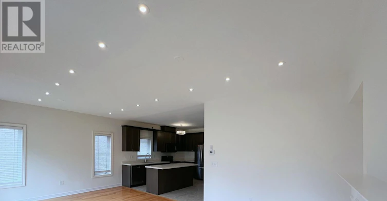 1ST&2ND-37 Kavanagh Avenue, East Gwillimbury, ON, L9N 0P6 - 13