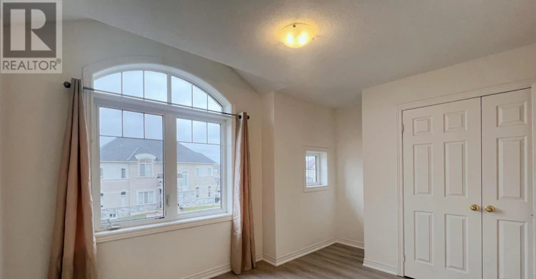 1ST&2ND-37 Kavanagh Avenue, East Gwillimbury, ON, L9N 0P6 - 7