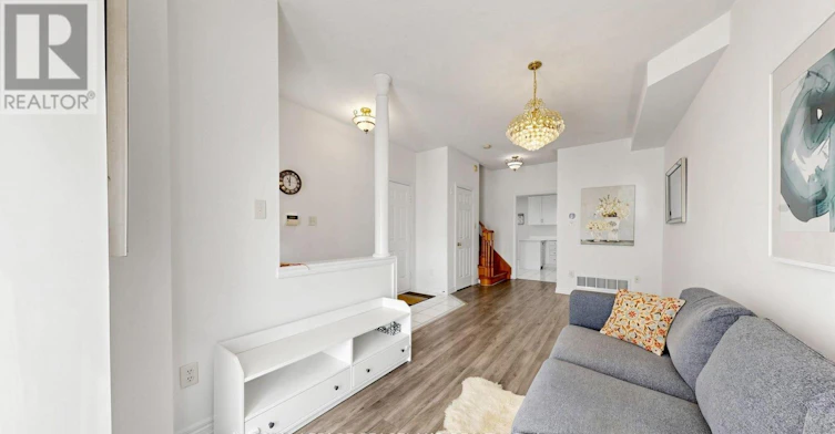 246 Farmstead Road, Richmond Hill, ON, L4S 2J8 - 8