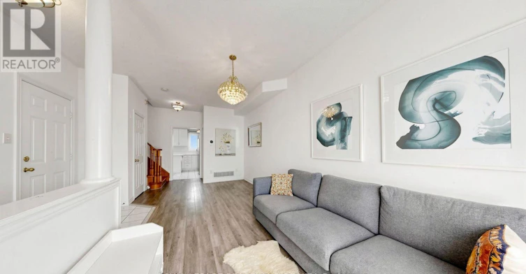246 Farmstead Road, Richmond Hill, ON, L4S 2J8 - 7