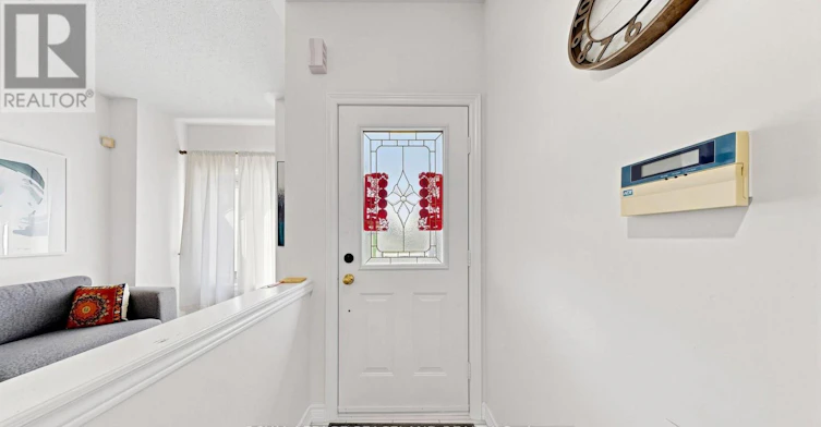 246 Farmstead Road, Richmond Hill, ON, L4S 2J8 - 2