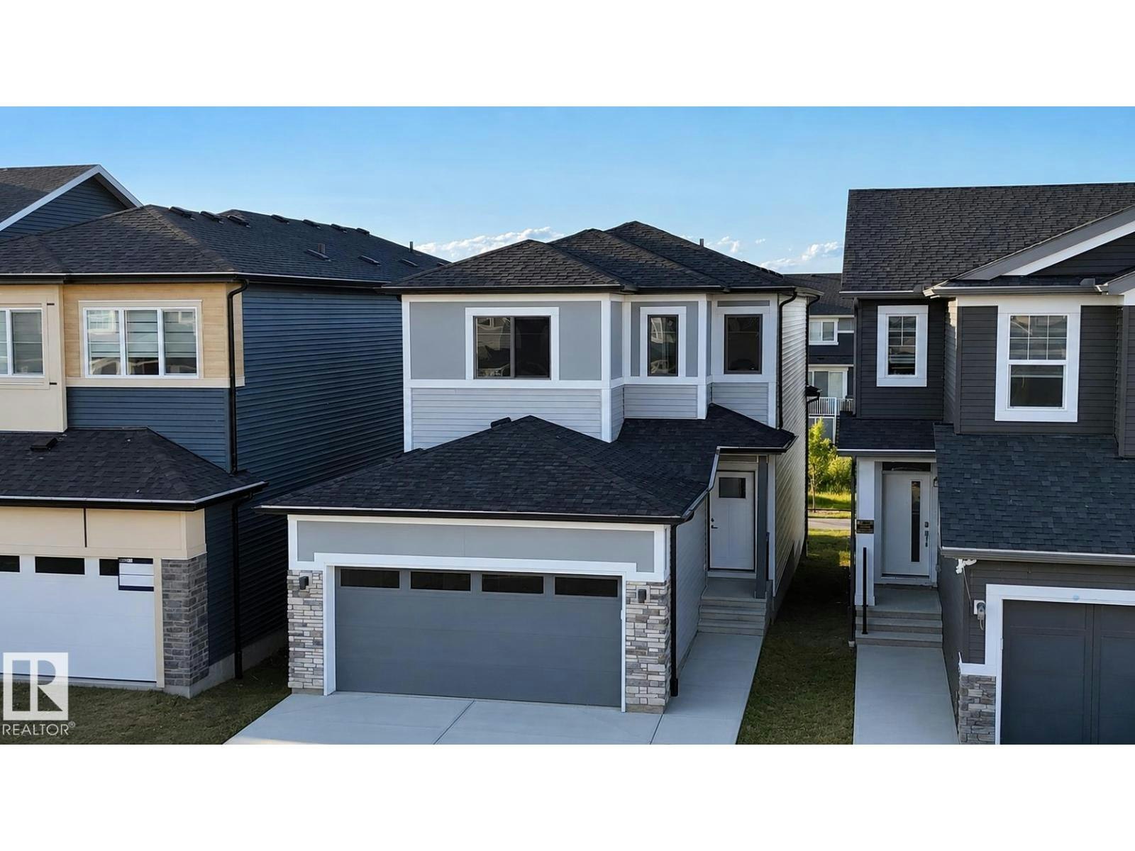 7122-52 Ave Beaumont, Beaumont, AB, T4X 2Z8