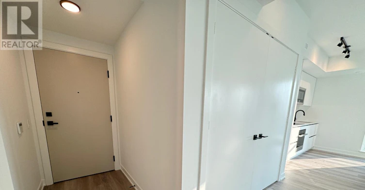 3203-327 King Street, Toronto, ON, M5V 0W7 - 9