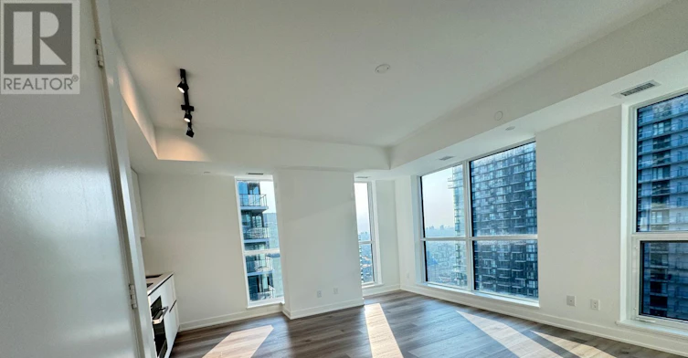 3203-327 King Street, Toronto, ON, M5V 0W7