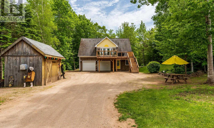 128 Messenger Road