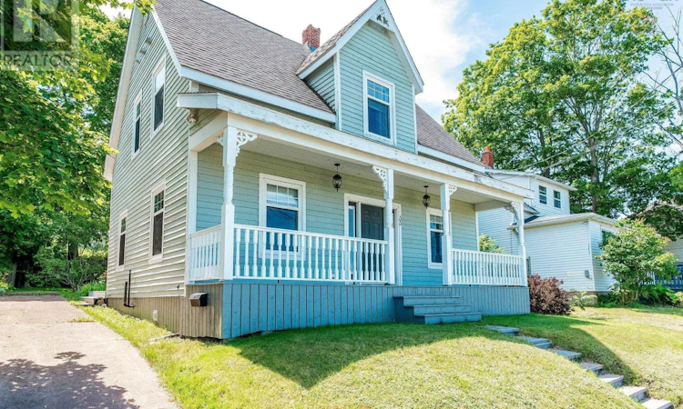 33 Beacon Street