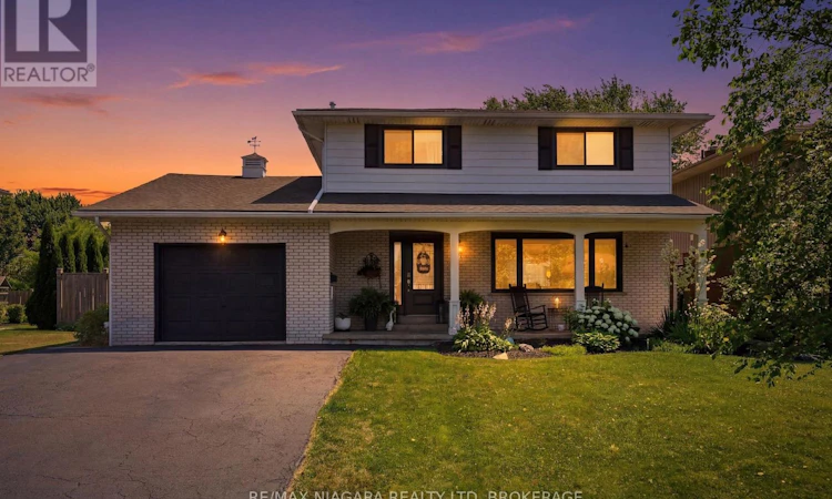 29 Rose Avenue