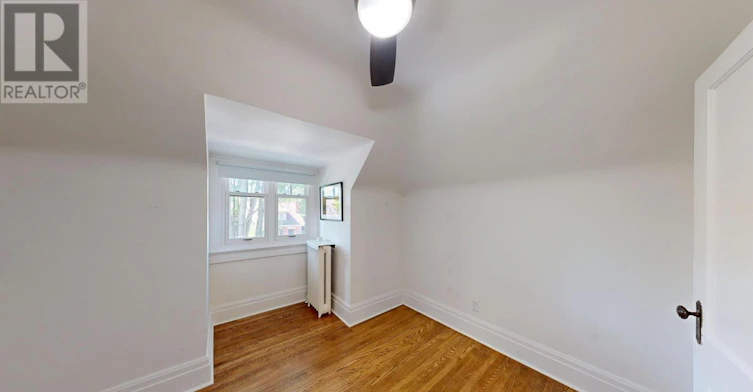 UPPER Level 130a Westminster Avenue, Toronto, ON, M6R 1N5 - 35