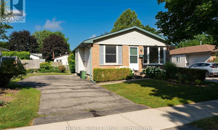 32 Brunswick Avenue
