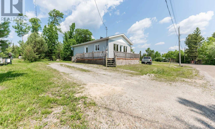 MOONBEAM-200 Lefebvre Peninsula Road