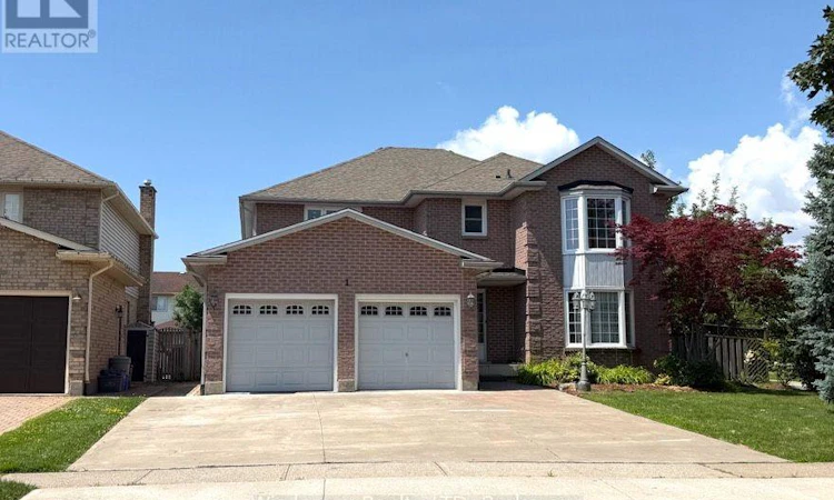 1 Crysler Crescent