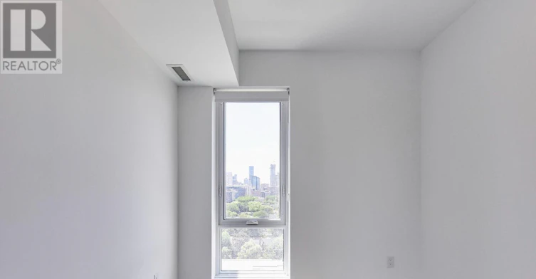 1307-10 Oak Street, Toronto, ON, M5A 0Z1 - 11