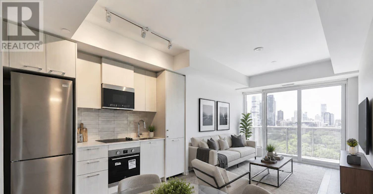 1307-10 Oak Street, Toronto, ON, M5A 0Z1 - 2