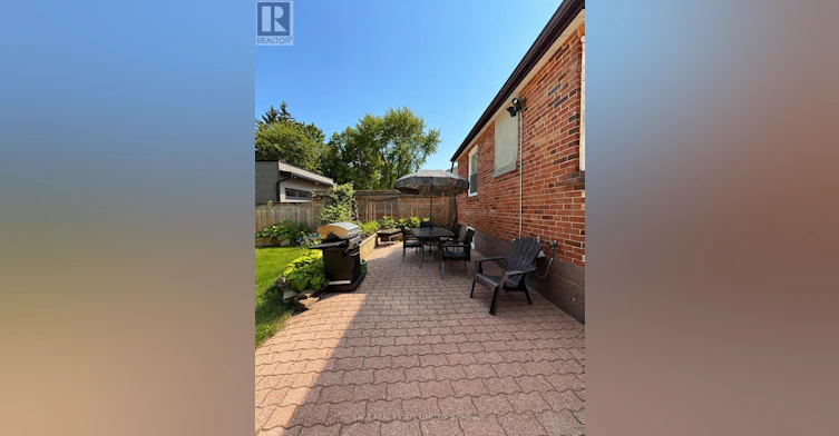 73 Cynthia Road, Toronto, ON, M6N 2P8 - 11