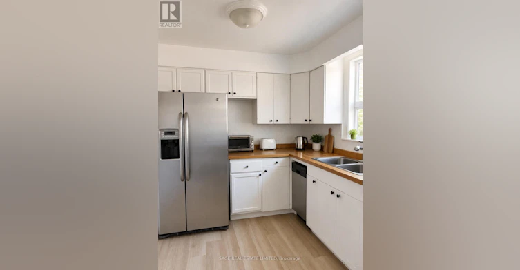 73 Cynthia Road, Toronto, ON, M6N 2P8 - 4