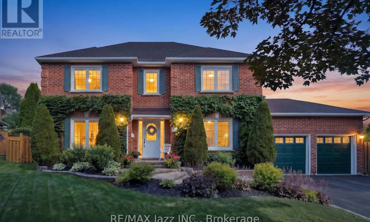 48 Butterfield Crescent