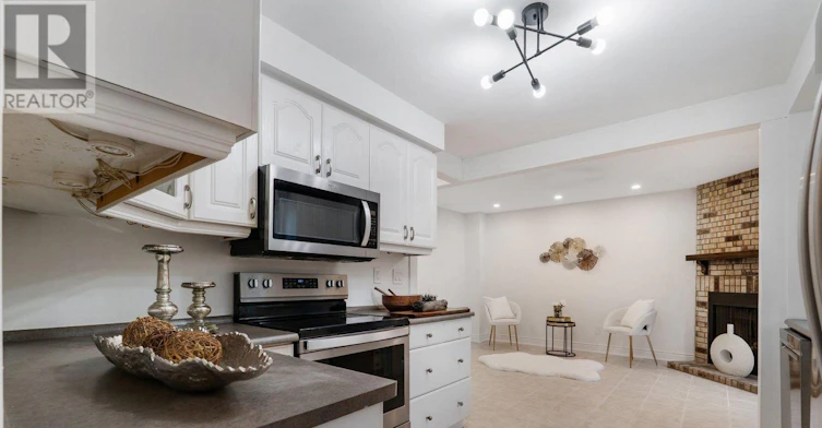 272 Elman Crescent, Newmarket, ON, L3Y 7X4 - 13