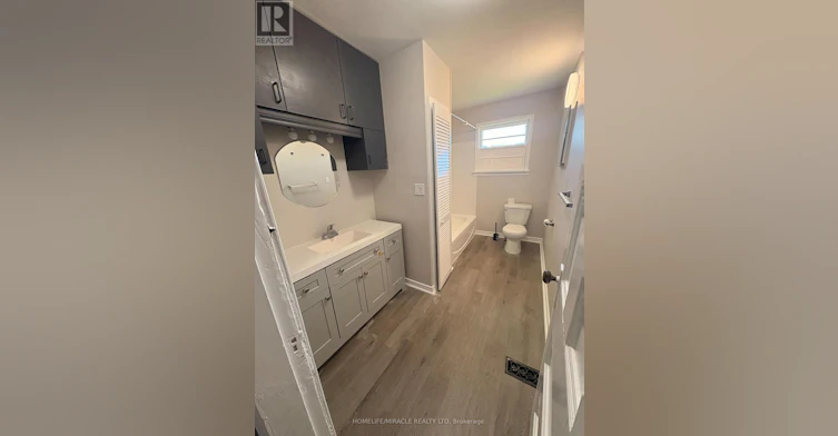 1585 19th Avenue, Richmond Hill, ON, L4S 1N7 - 8