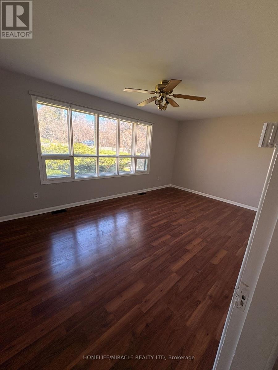 1585 19th Avenue, Richmond Hill, ON, L4S 1N7 - 5