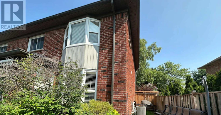 3944 Glamis Court, Mississauga, ON, L5L 3N5 - 25
