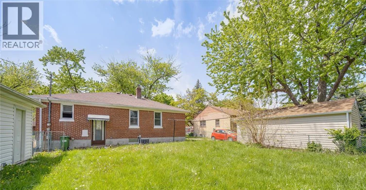 3264 Dominion Boulevard, Windsor, ON, N9E 2N5 - 35