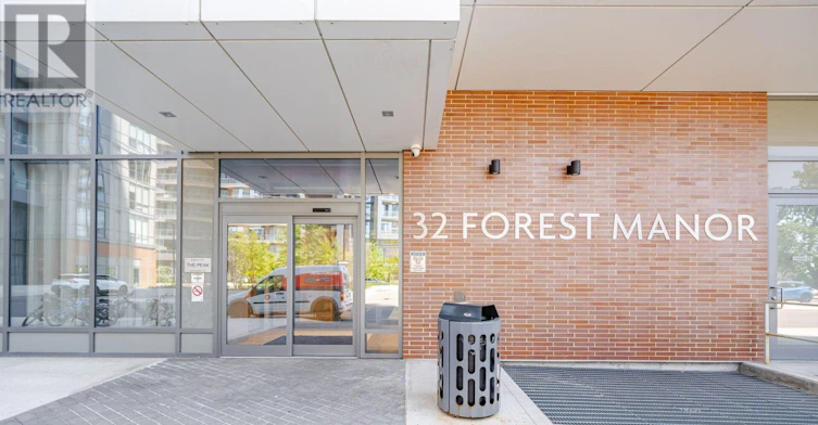 207-32 Forest Manor Road, Toronto, ON, M2J 0H2 - 2