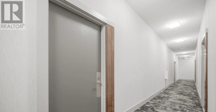 207-32 Forest Manor Road, Toronto, ON, M2J 0H2 - 4