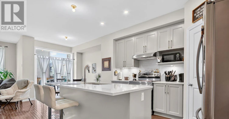 357 Barrett Farm Drive, Ottawa, ON, K1T 0Y6 - 13