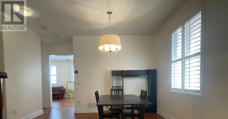 11 Belgrave Square, Markham, ON, L6C 2T1 - 8