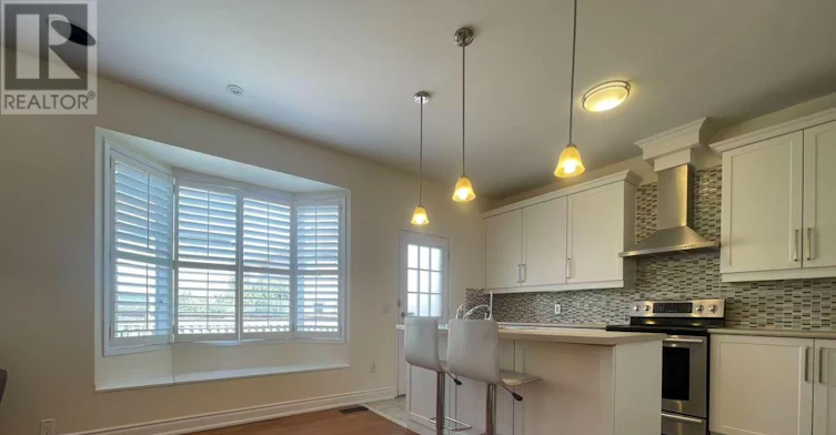 11 Belgrave Square, Markham, ON, L6C 2T1 - 9