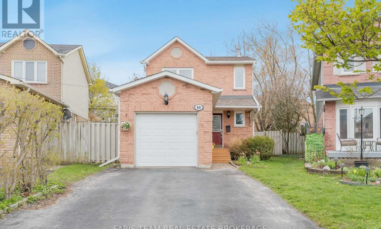44 Hadden Crescent