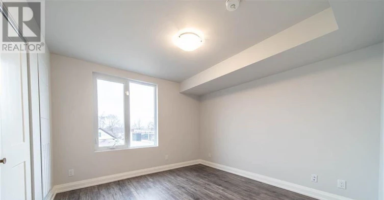 508-5698 Main Street, Niagara Falls, ON, L2G 5Z4 - 6