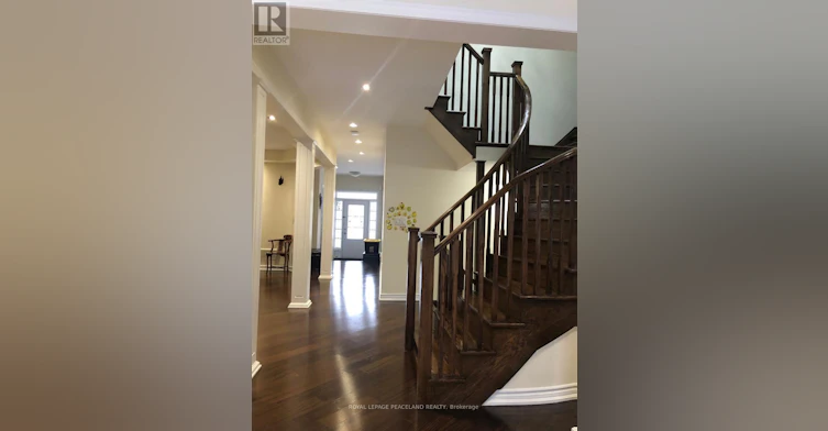 11 Mowder Drive, Aurora, ON, L4G 7C4 - 7