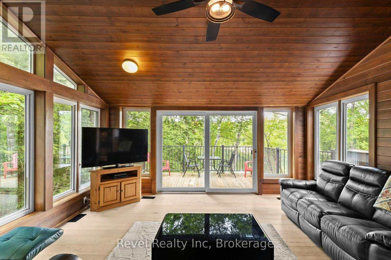30 Sparrow Road, Seguin, ON, P0C 1J0