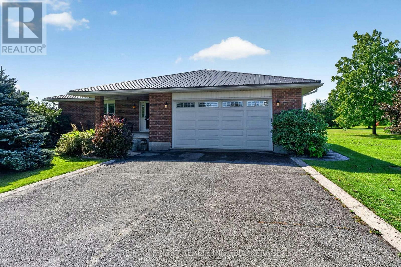 4459 Davidson Road, South Frontenac, ON, K0H 1X0