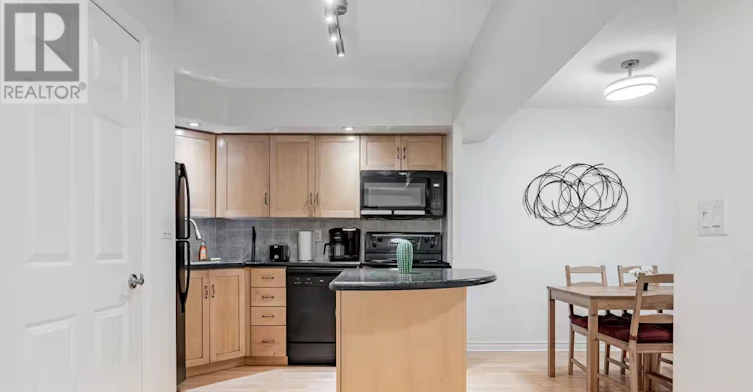 228-250 Wellington Street W, Toronto, ON, M5V 3P6 - 10